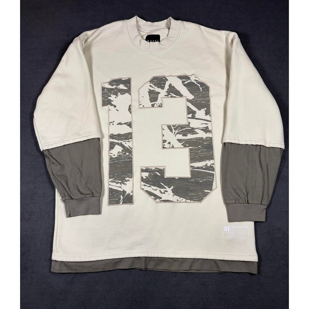 boohooMAN Sweatshirt Mens Small Cream Graphic 13 Layered Long Sleeve